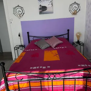 Couette-café Hotes Les Grenouilles, Saint-Paul-de-Varax